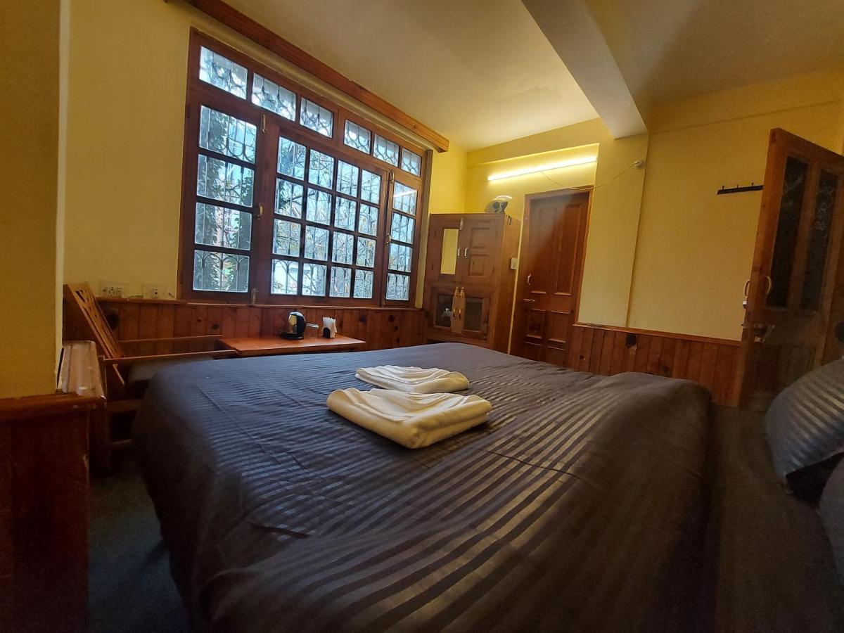 Mars Monkey Hostel & Cafe Manāli Zewnętrze zdjęcie